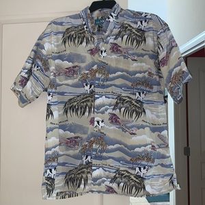 Fantastic lightly worn tropical Big Dogs button down, shortsleeved shirt, Large